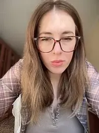 MommmyYummy webcam model stream image