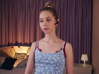 Peace Heckler webcam model stream image
