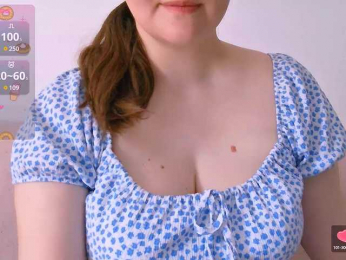 CurvyMasha webcam model stream image