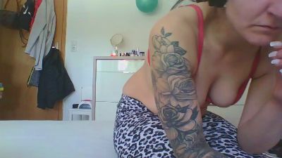 Bella19901 webcam model stream image