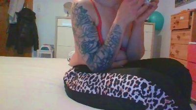 Bella19901 webcam model stream image