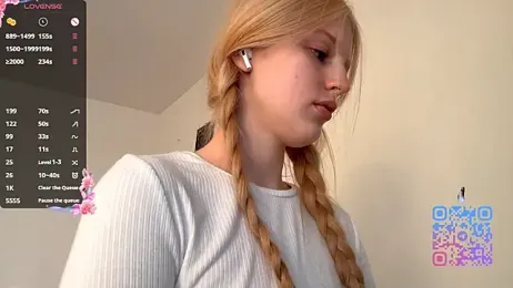 GilySuper webcam stripchat model stream image