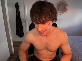 Leo Justin webcam flirt4free model stream image