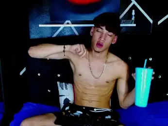 aaron_schott webcam model stream image