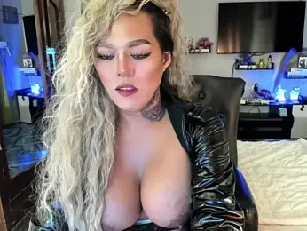 Urqueen_Angel69 webcam model stream image