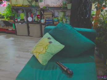 InkButtercup webcam model stream image