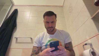 brokebrosexy webcam cam4 model stream image