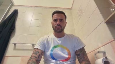 brokebrosexy webcam model stream image