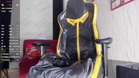 Lil_Curved webcam model stream image