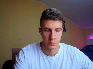 Chris Brien webcam flirt4free model stream image