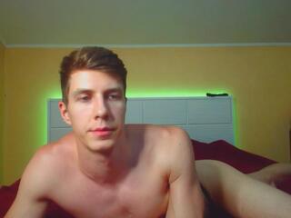 Chris Brien webcam flirt4free model stream image
