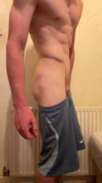 GymBuilt webcam model stream image
