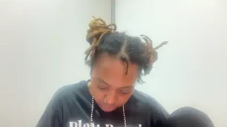 ChocolateCakeQueen webcam model stream image