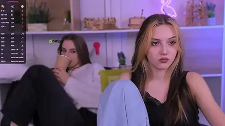 aria_moo webcam model stream image