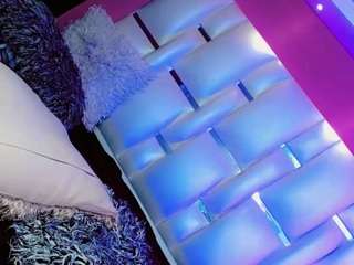 manuela-kingsley webcam camsoda model stream image