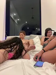 AlexaVamp webcam model stream image