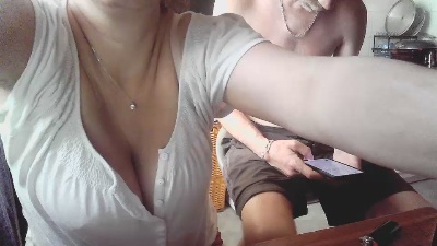 coupl211 webcam model stream image