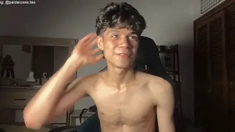 OopsAgain_ webcam model stream image