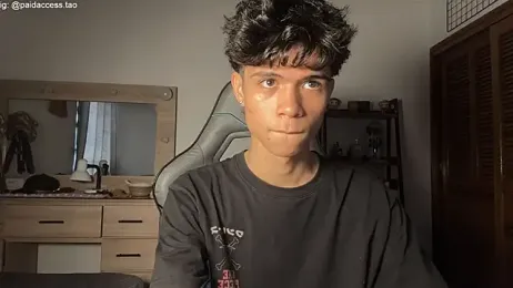 OopsAgain_ webcam model stream image