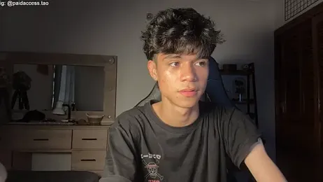OopsAgain_ webcam model stream image