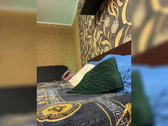 LouiseJenkin webcam model stream image