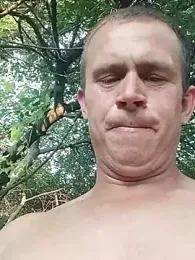 alex_brow_n webcam model stream image