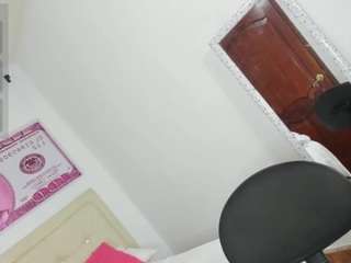 camila-hott1 webcam camsoda model stream image