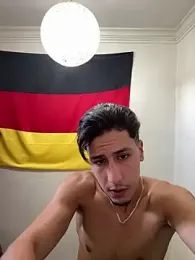 Nisouxxx webcam model stream image