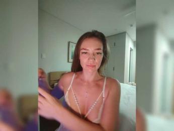 AnnMyself webcam bongacams model stream image