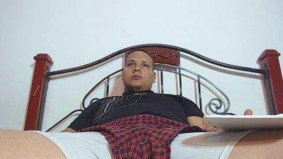 Mikeblaze1 webcam model stream image