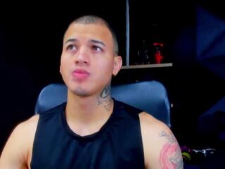 Rocco Santos webcam flirt4free model stream image