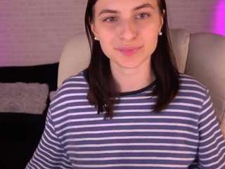 lunaadreamss webcam model stream image