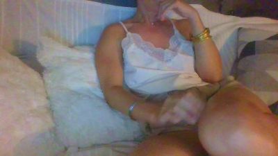exhibicoquine webcam model stream image