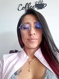 VALERY-03_ webcam stripchat model stream image