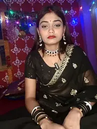 Sweet-priyaa webcam model stream image