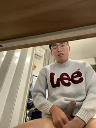 leeyoung_ webcam model stream image