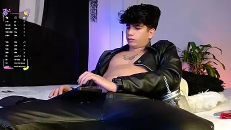 LyleBennett_ webcam model stream image