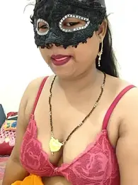 Soniya_G webcam model stream image
