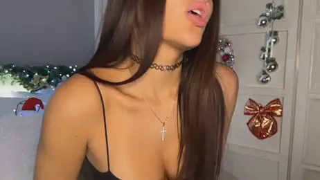 UrLillShy webcam model stream image