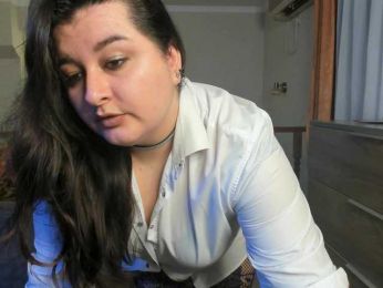 KiraFire webcam model stream image