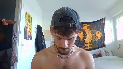 yourb0i webcam cam4 model stream image