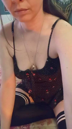 luthien420_ webcam model stream image