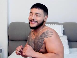 Colton White webcam model stream image