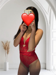 Laynaah webcam model stream image