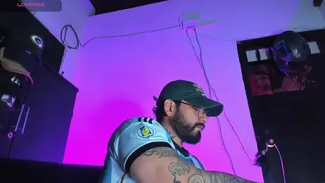 CamiloGray_ webcam model stream image