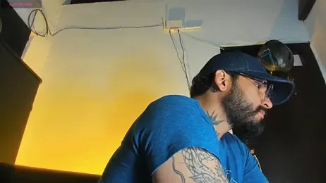 CamiloGray_ webcam model stream image