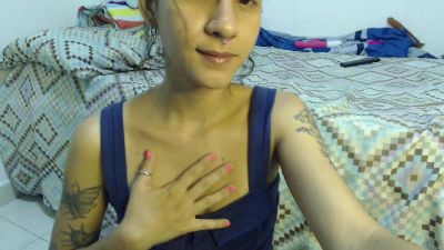 alinawoolf webcam model stream image