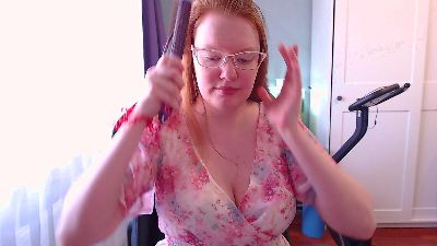 Inari_Lady webcam model stream image
