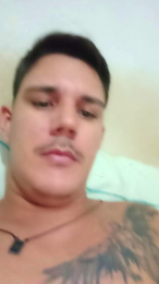 Milk_Br webcam model stream image