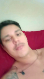 Milk_Br webcam model stream image